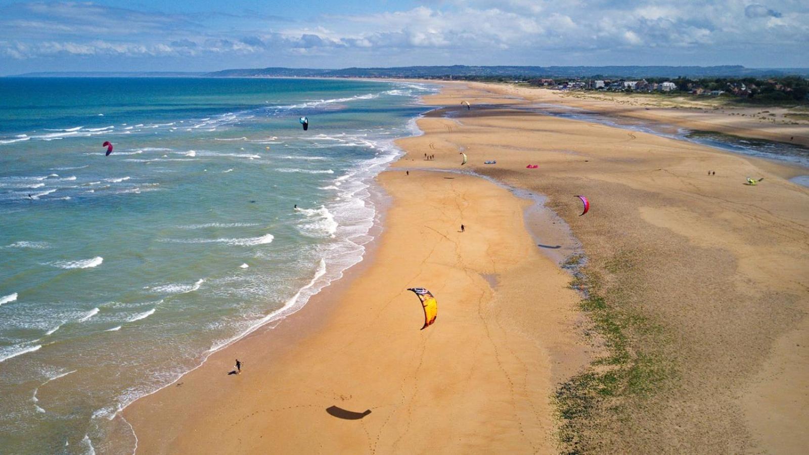 Grange Petite Brise Bord De Mer Luc-sur-Mer ภายนอก รูปภาพ
